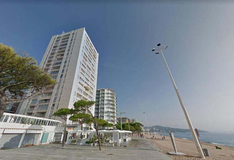 Sun Tower Sun Apartment ปลาตจาดาโร ภายนอก รูปภาพ
